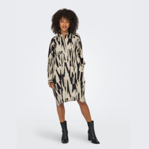 OnlMila Life L/S Oversize Shirtdress - Black Cherie Graphic